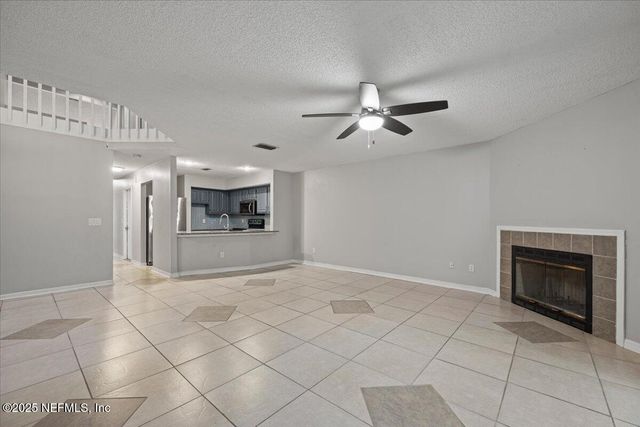 8555 STURBRIDGE Circle E, Jacksonville, FL 32244