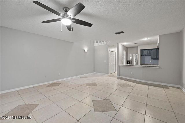 8555 STURBRIDGE Circle E, Jacksonville, FL 32244