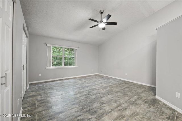 8555 STURBRIDGE Circle E, Jacksonville, FL 32244