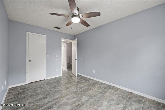 8555 STURBRIDGE Circle E, Jacksonville, FL 32244