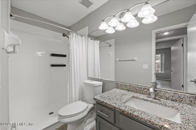 8555 STURBRIDGE Circle E, Jacksonville, FL 32244