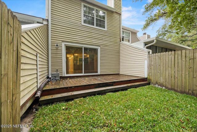 8555 STURBRIDGE Circle E, Jacksonville, FL 32244