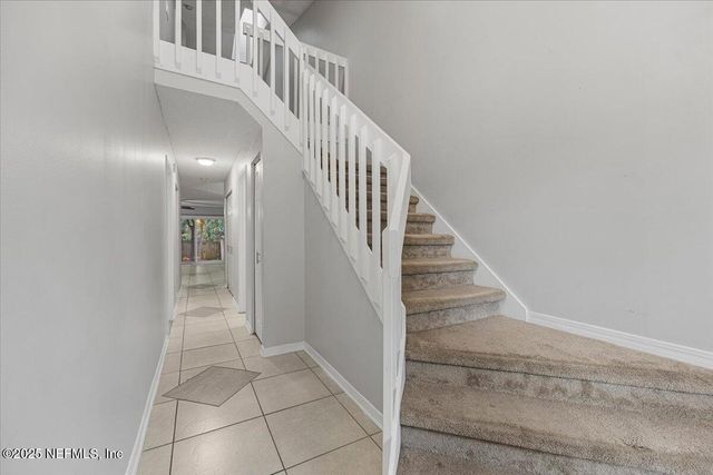 8555 STURBRIDGE Circle E, Jacksonville, FL 32244