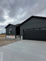 6395 Ender Ln, Idaho Falls, ID 83401