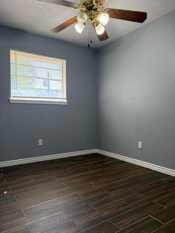 712 N Anita Drive, Oklahoma City, OK 73127
