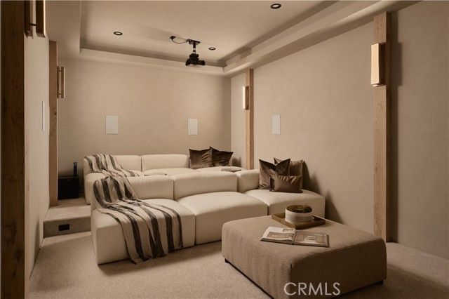 13024 Bloomfield Street, Studio City (los Angeles), CA 91604