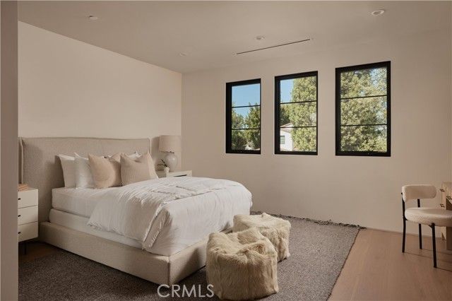 13024 Bloomfield Street, Studio City (los Angeles), CA 91604