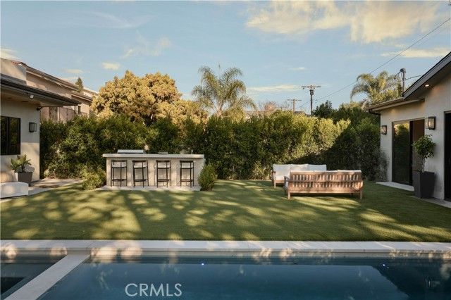 13024 Bloomfield Street, Studio City (los Angeles), CA 91604