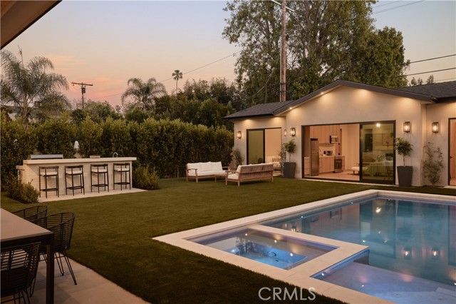 13024 Bloomfield Street, Studio City (los Angeles), CA 91604