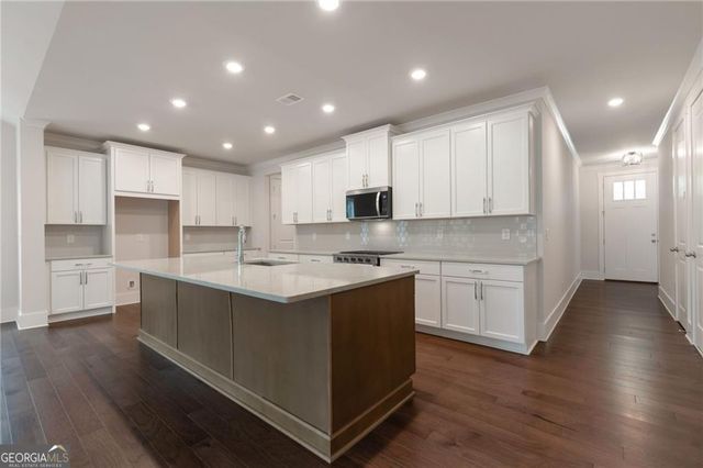 202 Willow Street, Canton, GA 30114