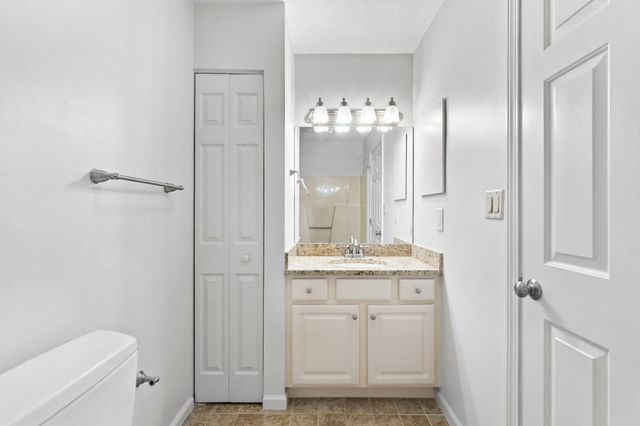 54-64 Broad Reach 105, Weymouth, MA 02191
