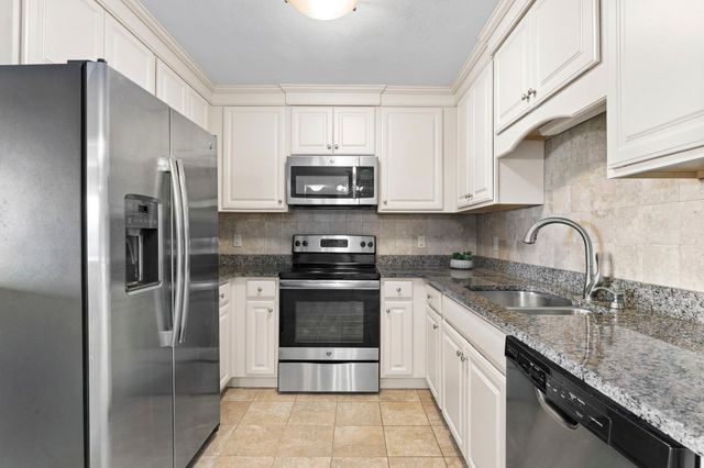 54-64 Broad Reach 105, Weymouth, MA 02191