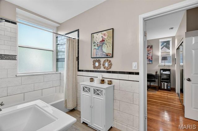 3209 Shenandoah Avenue, St Louis, MO 63104