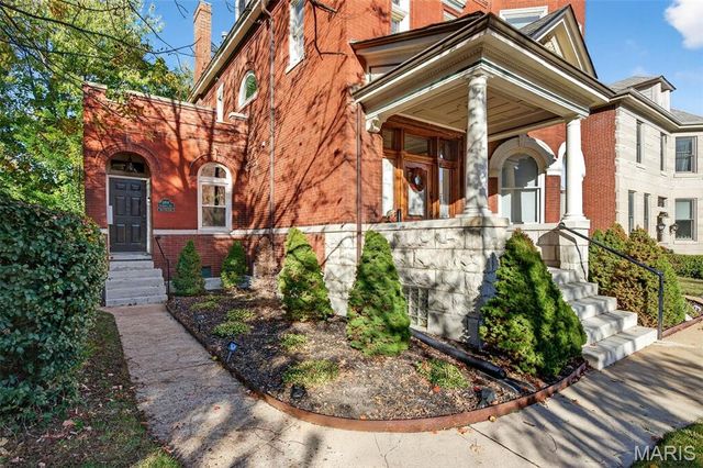 3209 Shenandoah Avenue, St Louis, MO 63104