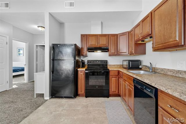 3209 Shenandoah Avenue, St Louis, MO 63104