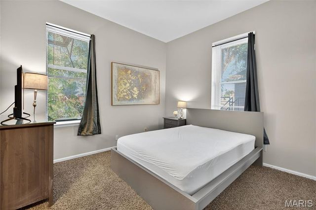 3209 Shenandoah Avenue, St Louis, MO 63104