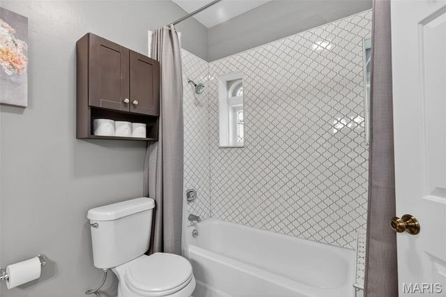 3209 Shenandoah Avenue, St Louis, MO 63104