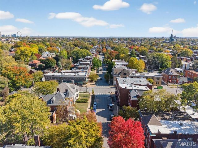 3209 Shenandoah Avenue, St Louis, MO 63104