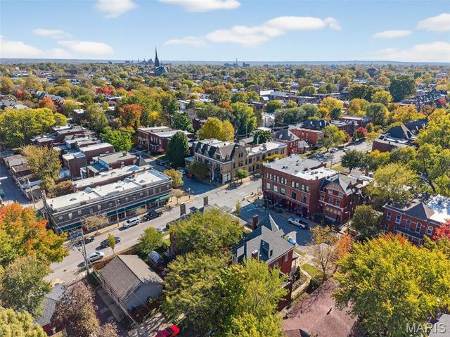 3209 Shenandoah Avenue, St Louis, MO 63104