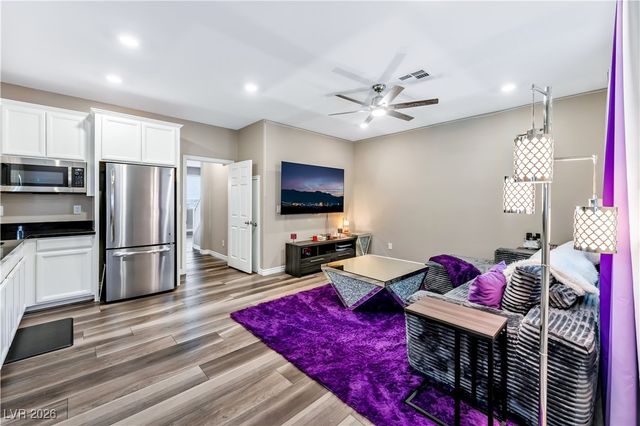 1418 Dire Wolf Avenue, North Las Vegas, NV 89084