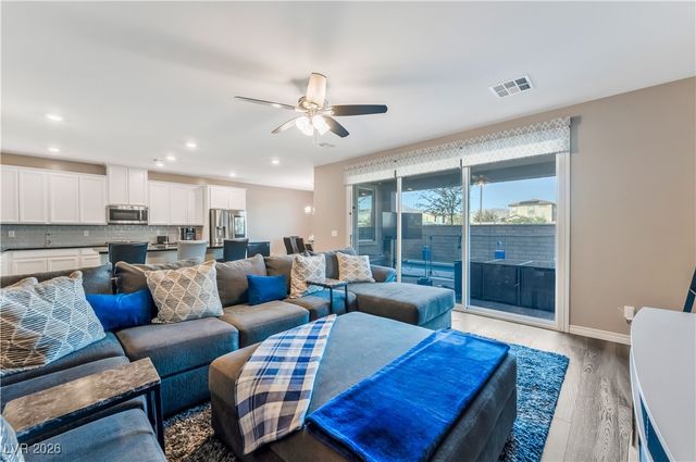 1418 Dire Wolf Avenue, North Las Vegas, NV 89084