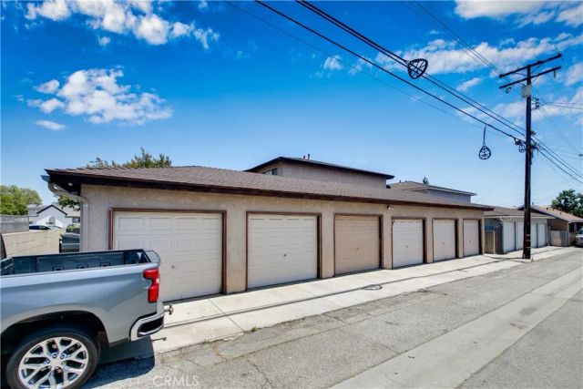 539 N San Gabriel, Azusa, CA 91702
