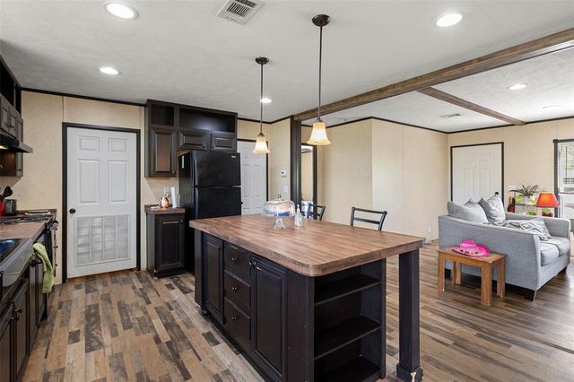 23214 W Heritage Oaks Drive, Porter, TX 77365