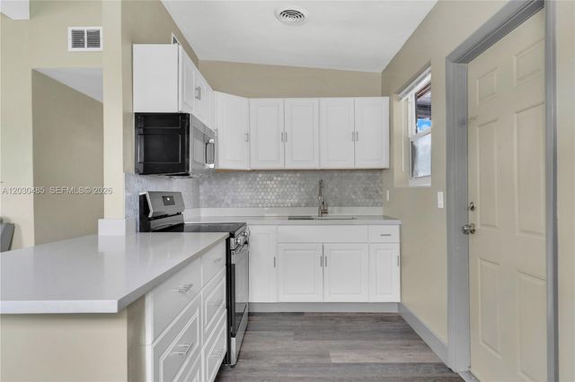 7220 Arthur Street, Hollywood, FL 33024