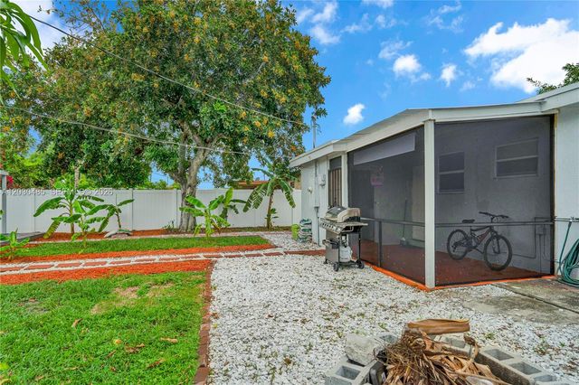7220 Arthur Street, Hollywood, FL 33024