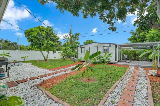 7220 Arthur Street, Hollywood, FL 33024