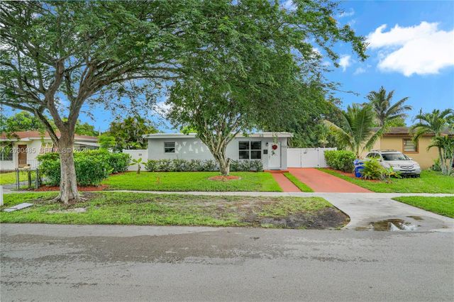 7220 Arthur Street, Hollywood, FL 33024