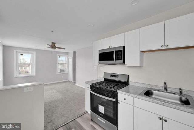 6 W 6TH ST, Marcus Hook, PA 19061