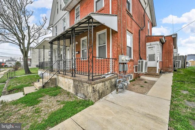 6 W 6TH ST, Marcus Hook, PA 19061