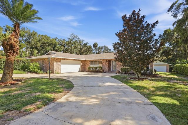 1521 N LAKEVIEW AVENUE, Leesburg, FL 34748