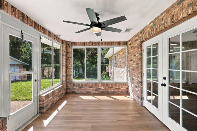 1521 N LAKEVIEW AVENUE, Leesburg, FL 34748