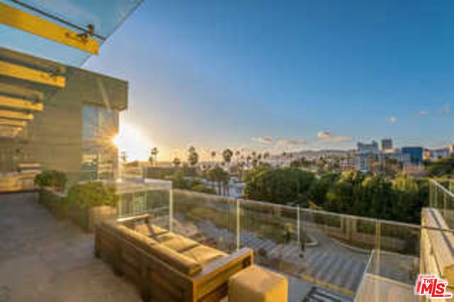 1705 Ocean Avenue 314, Santa Monica, CA 90401