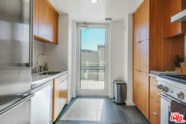 1705 Ocean Avenue 314, Santa Monica, CA 90401