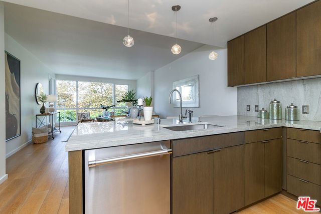 1705 Ocean Avenue 314, Santa Monica, CA 90401