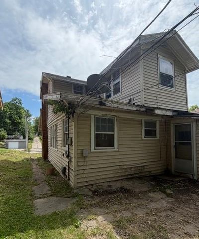 1210 Washington Boulevard, Kansas City, KS 66102
