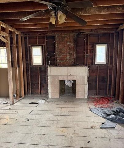 1210 Washington Boulevard, Kansas City, KS 66102