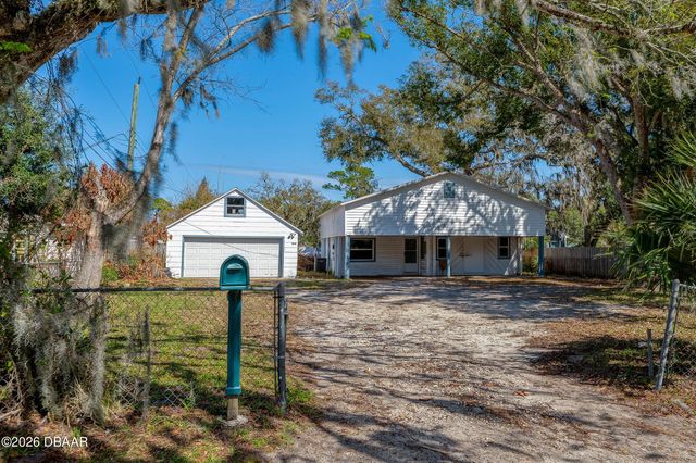 1861 Golfview Boulevard, South Daytona, FL 32119