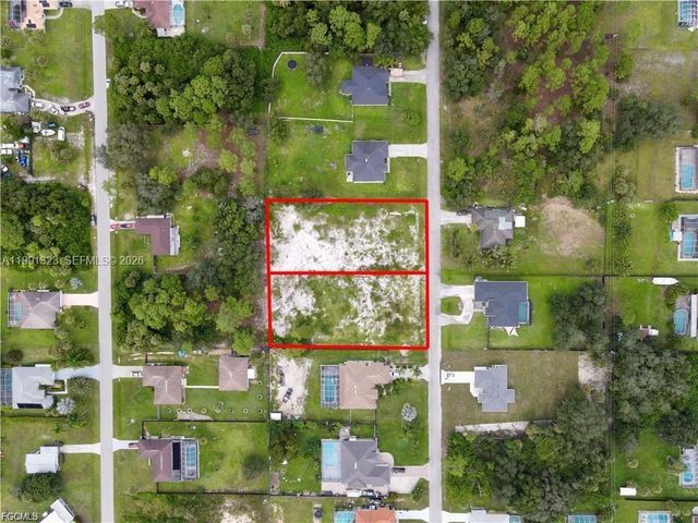 607 COLUMBUS AVE, Lehigh Acres, FL 33972