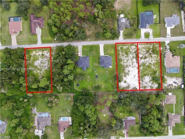 607 COLUMBUS AVE, Lehigh Acres, FL 33972