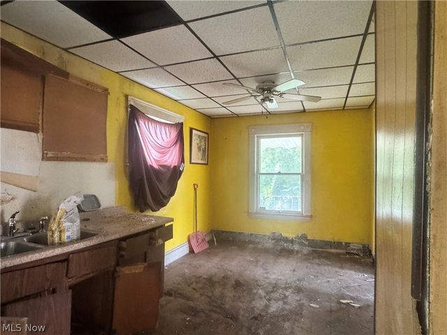 11321 Mount Overlook Avenue, Cleveland, OH 44104