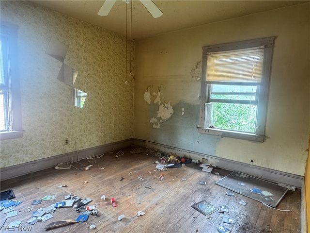 11321 Mount Overlook Avenue, Cleveland, OH 44104