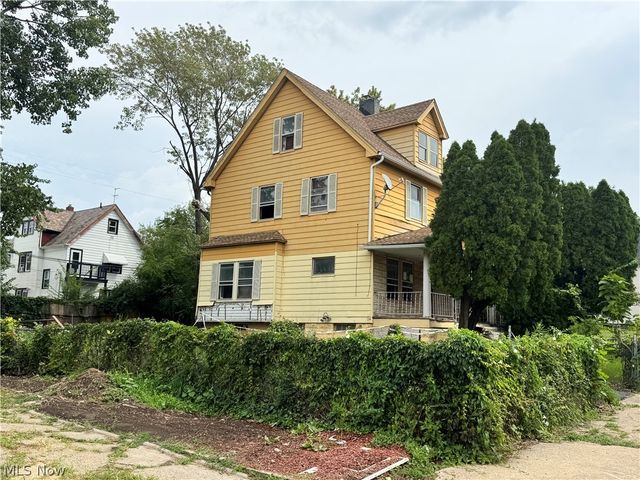 11321 Mount Overlook Avenue, Cleveland, OH 44104