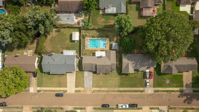 6371 BRIERGATE DR, Bartlett, TN 38134