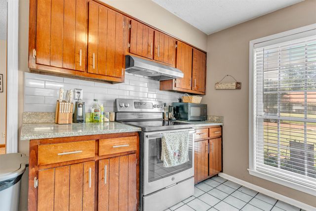 6371 BRIERGATE DR, Bartlett, TN 38134