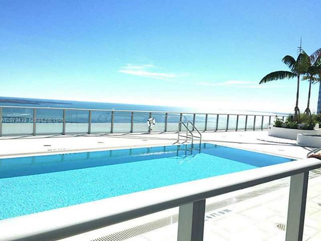 1300 Brickell Bay Drive 1008, Miami, FL 33131