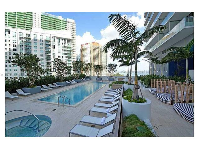 1300 Brickell Bay Drive 1008, Miami, FL 33131